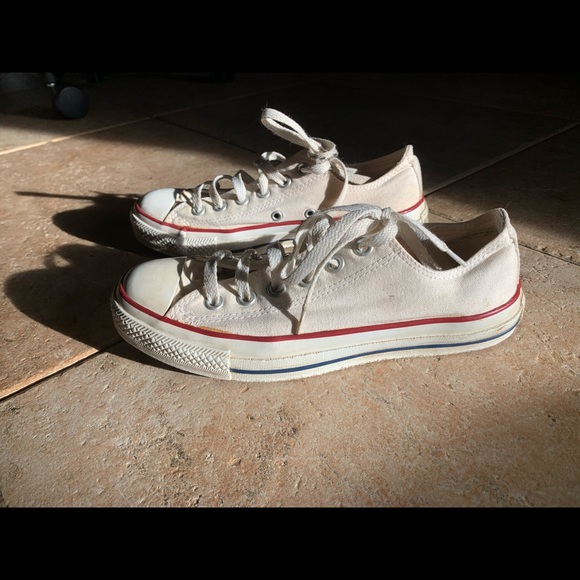 White Converse size 7.5 - Picture 5 of 5